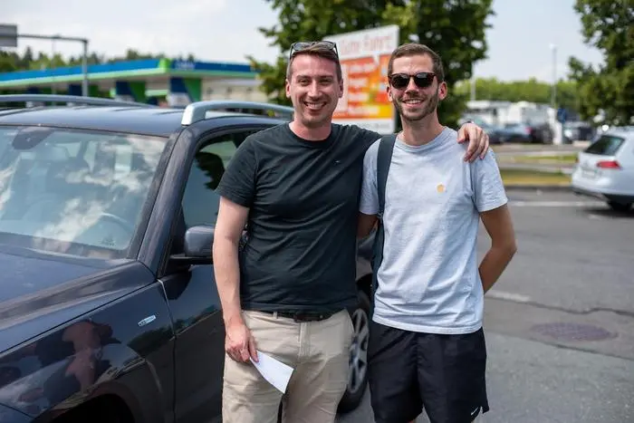 Lukas (32) und Konstantin (31)