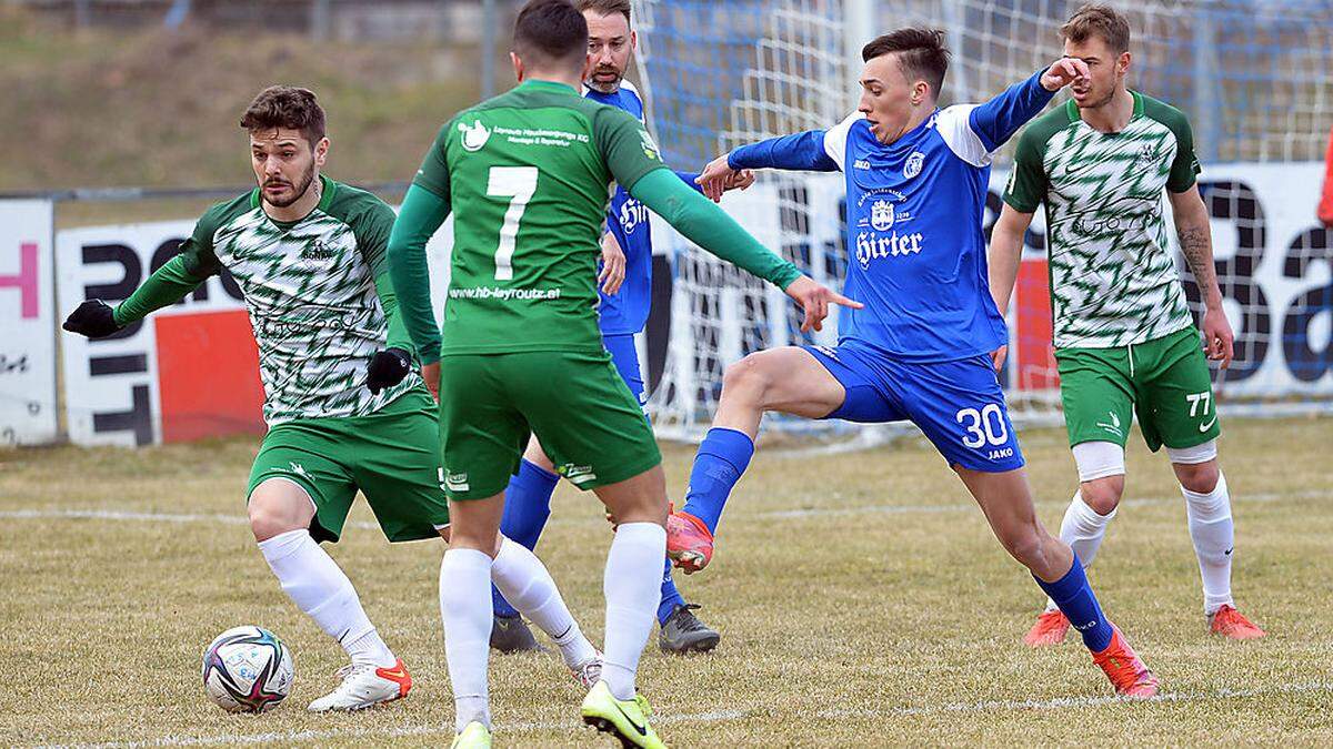 Der SV Donau setzte sich beim ASV mit 4:1 durch