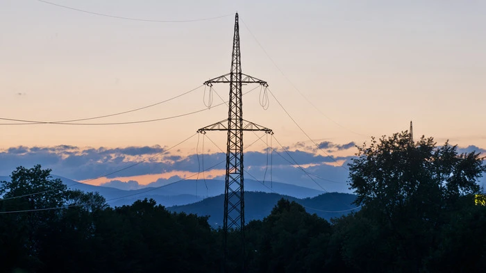 Nur selten fiel in Österreich 2025 ungeplant der Strom aus  