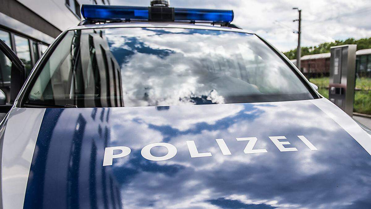 Die Polizei rückte mit mehreren Streifen aus 