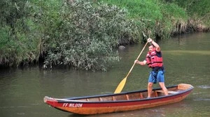 Mit sogenannten Zillen müssen sich die Bewerber ihren Weg durch den Parkour bahnen