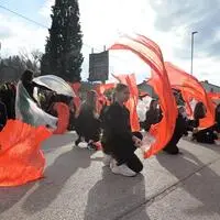 Farbenfroh: Mit zahlreichen Straßenchoreografien wurde die Eröffnung des Kulturhauptstadtjahres gefeiert