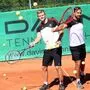 Haben sich mit der Tennisschule einen Lebenstraum erfüllt: Axe Latritsch und Martin De Luca (rechts)