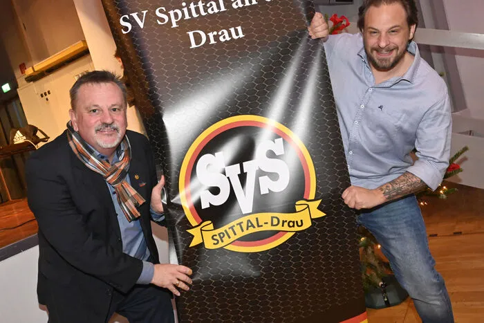 Wolfgang Oswald und Michael Pech setzen den Focus für den Verein auf das Jubiläumsjahr 2021, man wünscht sich den Ausbau der Infrastruktur im Stadion für die Jugend.