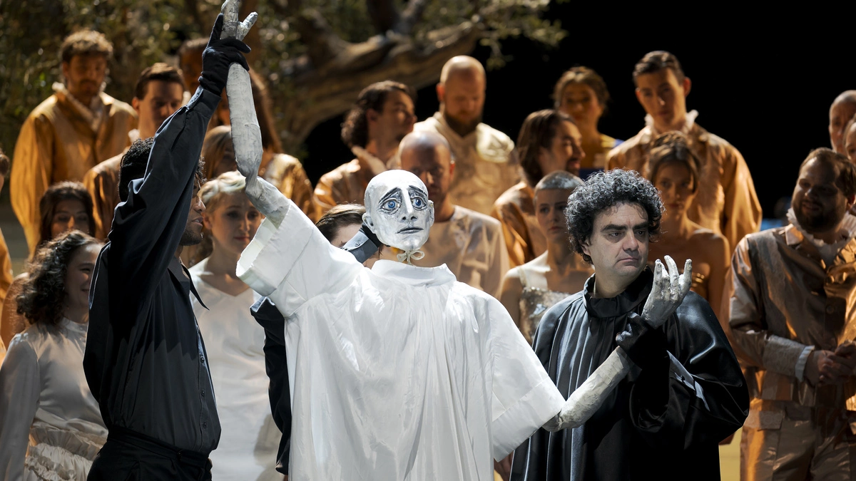 Monteverdis „L‘Orfeo“ mit Puppen und Menschen