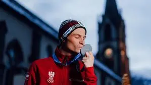 Johannes Lamparter mit seiner Silbermedaille