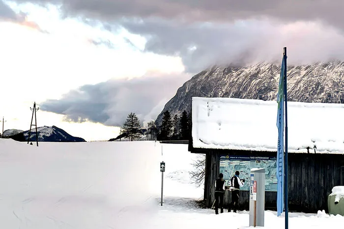 Beim Loipeneinstieg bei der Grimminghalle war im Winter sehr wenig los.