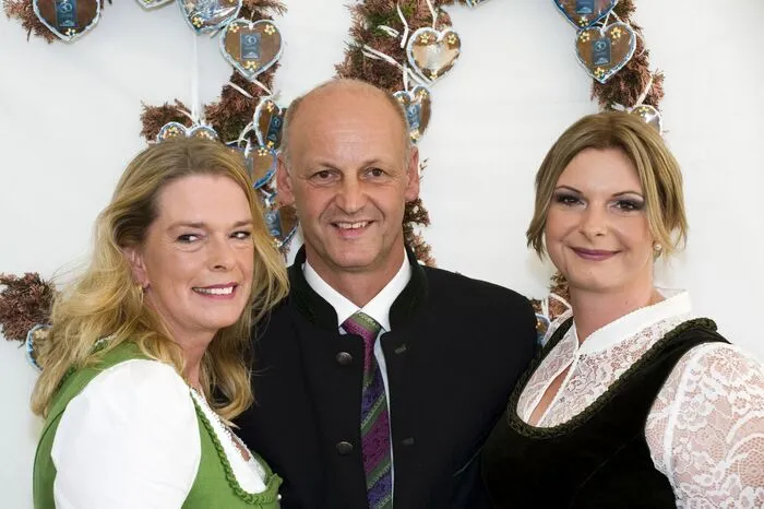 Die Familie Trauner: Isabell, Hubert und Nina.