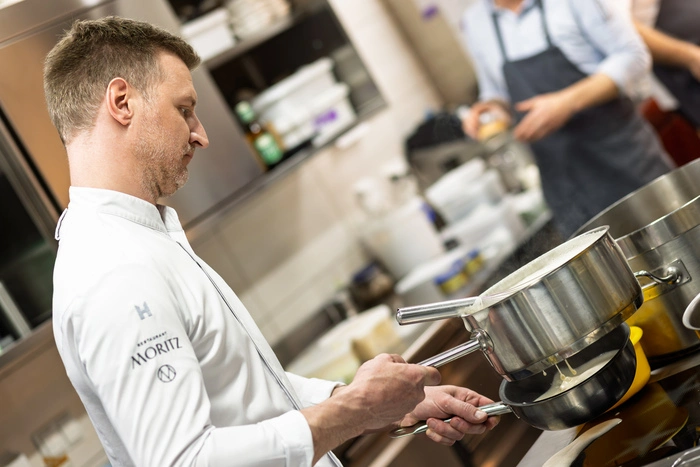 Auch der Kärntner Sternekoch Roman Pichler war am Start und konnte mit Saiblingsnockerl überzeugen.