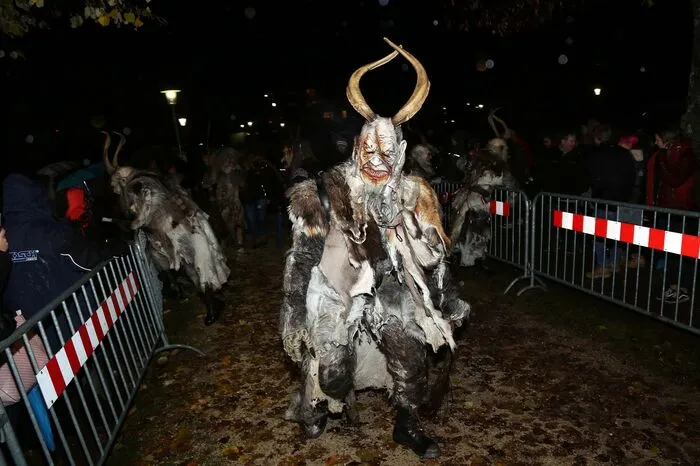 7. Krampusumzug beim Volkshaus Landskron