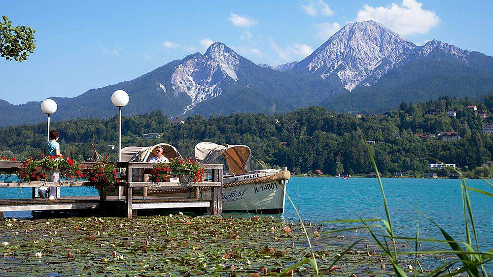 Insel, Bootstaxi, Kulisse: Südsee pur
