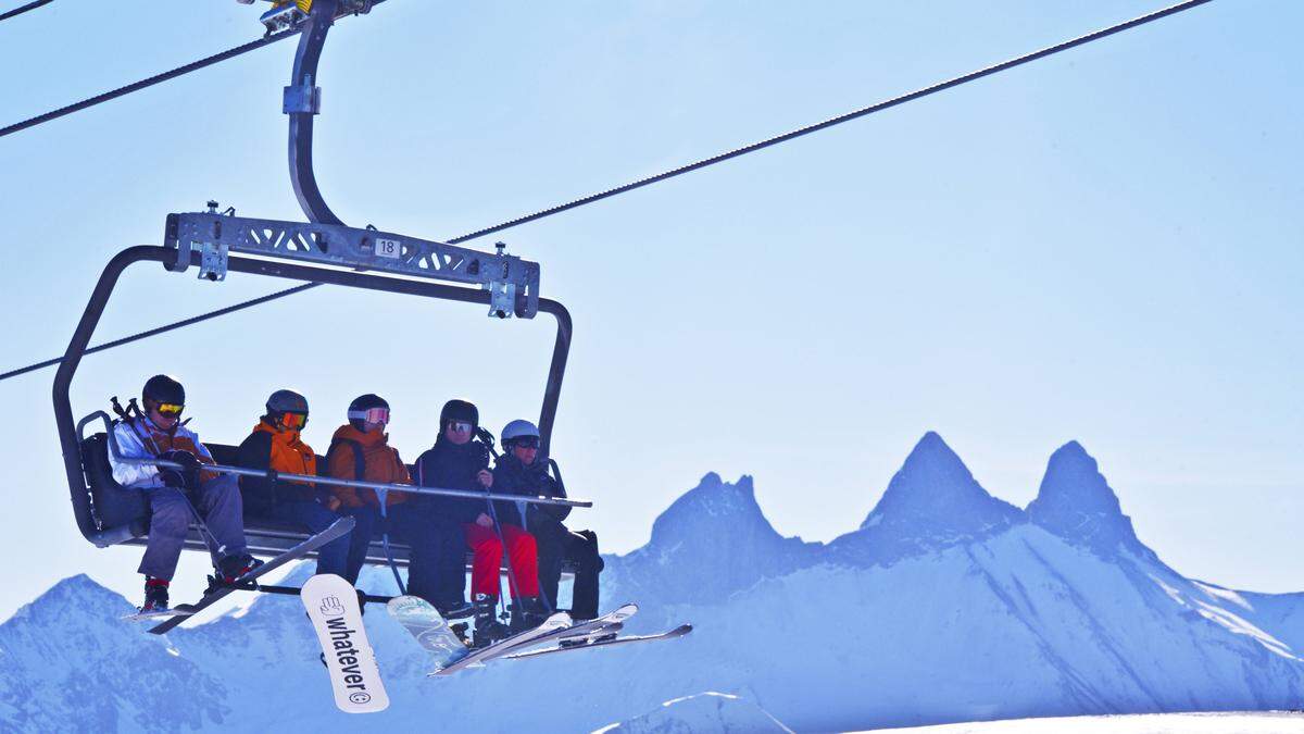 Auf der Wurzeralm und der Höss in Hinterstoder werden Ticketpreise bald täglich neu berechnet