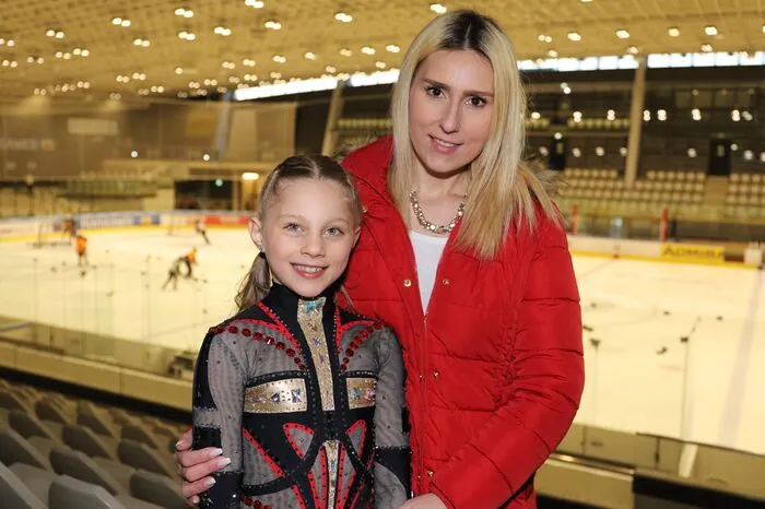 Chiara mit ihrer Mutter Jennifer Loibner