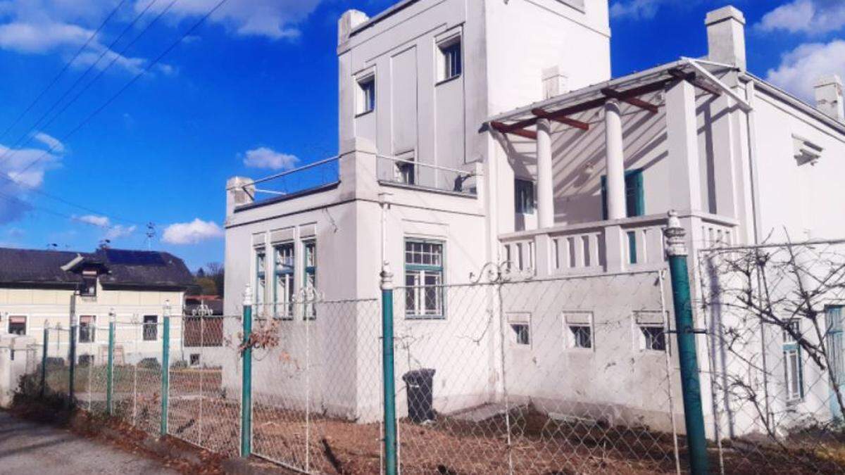 Die Villa „Lug ins Land“ in Laßnitzhöhe ist verkauft, jetzt wird von großem Bauprojekt gemunkelt	 