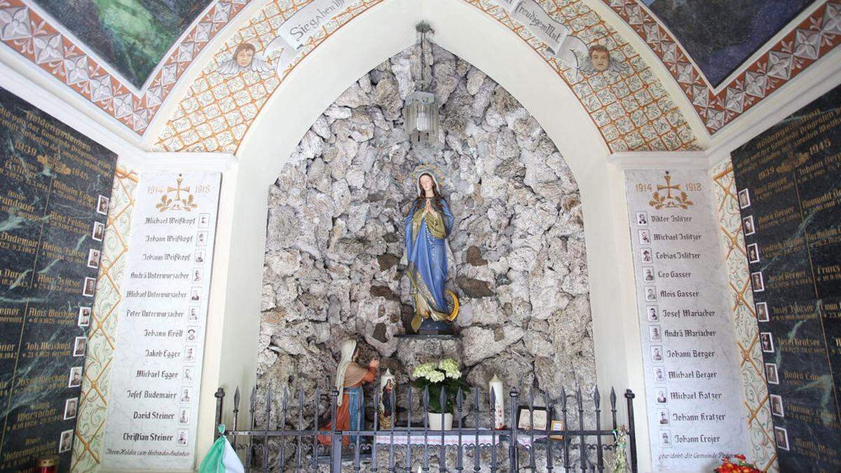 Im vergangenen Jahr wurde die Kapelle renoviert. Künftig soll auch die Grotte wieder strahlen	