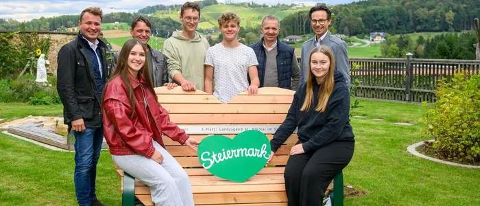 Übergabe der Steiermark-Herzbank an die drittplatzierte Landjugend St. Nikolai im Sausal