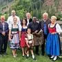 Der Mallnitzer Pfarrer Arthur „Gugganig“ Kaweesa bekam von der Gemeinde Lederhosen und Stutzen  | Der Mallnitzer Pfarrer Arthur „Gugganig“ Kaweesa bekam von der Gemeinde Lederhosen und Stutzen 