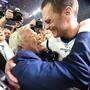 Gewannen sechsmal den Super Bowl: Robert Kraft und Tom Brady