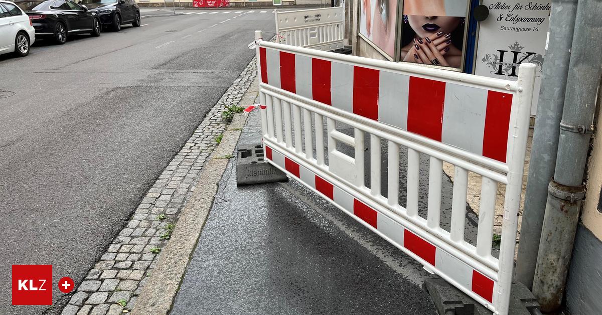 Gehsteig-in-Sauraugasse-aus-Sicherheitsgr-nden-gesperrt