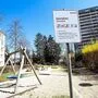 Leerer Spielplatz am Hasnerplatz