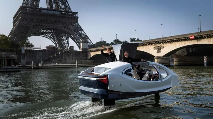 Mit dem Wassertaxi durch Paris: Das will der Seefahrer und Unternehmer Alain Thebault mit seinen "Sea Bubbles" möglich machen. Die Erfindung sei eine Mischung aus Auto, Flugzeug und Schiff, sagt der Vize-Chef der Firma Sea Bubbles. Erstmals seit einem halben Jahr gibt es wieder Tests auf der Seine. Bis Passagiere die Boote nutzen können, müssen allerdings noch Hürden überwunden werden.
