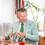 Christian Scheider (FSP) mit einem „Cornicello“ am Revers