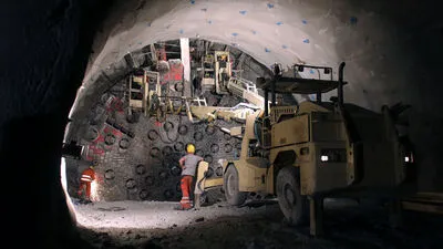 Der riesige Bohrkopf in der Südröhre wurde wieder freigelegt