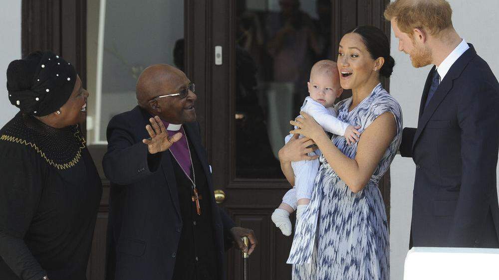 Erzbischof Desmond Tutu empfängt die royale Familie