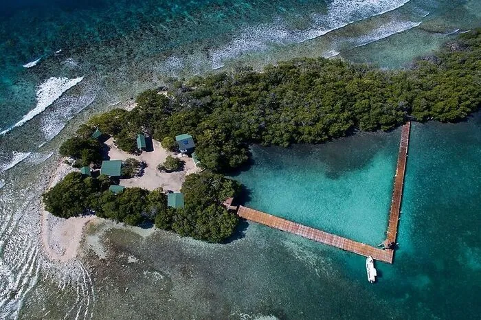 Für Wassersportler ist La Parguera eine ausgezeichnete Destination. Das Naturreservat ist für seine spektakulären Korallenriffe bekannt und lädt zu einer Vielzahl von Abenteuern ein wie Schnorcheln, Tauchen, Kajakfahren und Angeln.