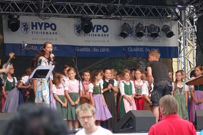 Auch der Chor der Volksschule Weißkirchen hatte einen Auftritt.