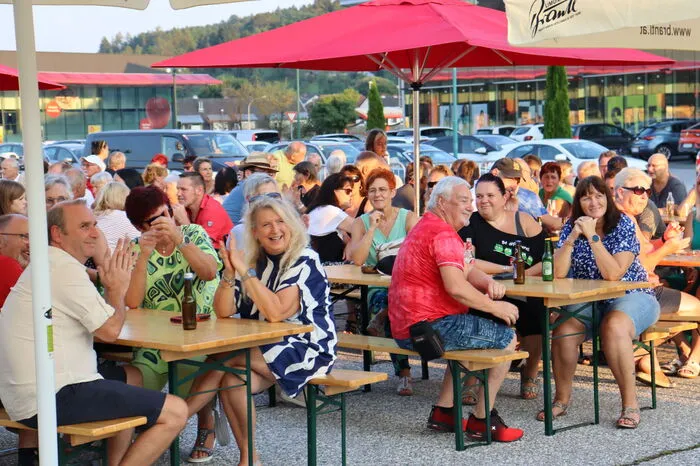 Viel Spaß mit den Fotos vom Konzert mit Udo Wenders und Lisa Miko in Rosental.
