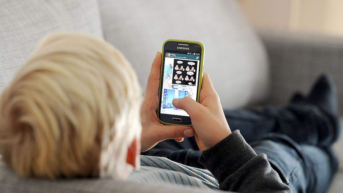 Wieviel Zeit sollen Kinder mit ihrem Handy verbringen?