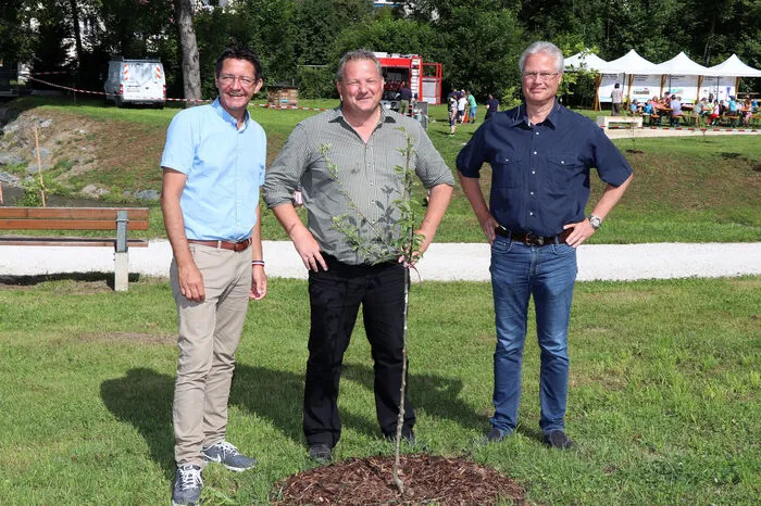 Die Tiebelparkreferenten: 2. Vize-Bürgermeister Siegfried Huber, Stadtrat Andreas Fugger und Gemeinderat Herwig Röttl (von links).