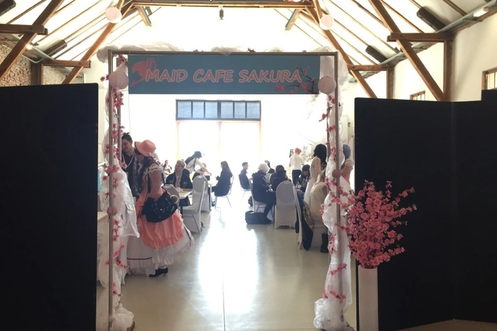 eben zahlreichen Workshops, unterschiedlichsten Events und Quizzes lockt auch der Hauptgewinn, eine Reise nach Japan, die Besucher – auch aus Kroatien und Slowenien – an die Mur.
