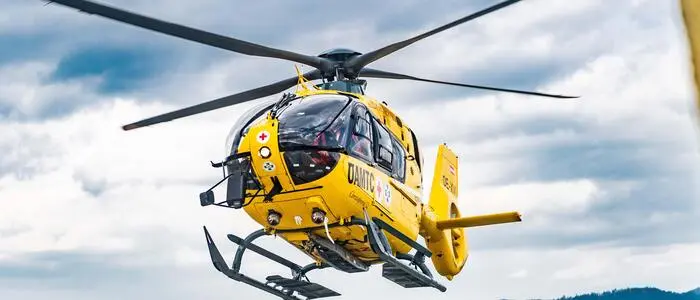 Mit dem Rettungshubschrauber wurde der Schwerverletzte ans Uniklinikum Graz geflogen (Sujetbild)