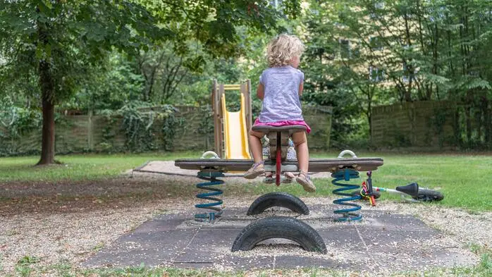 Ist in einem nahe gelegenen Park ein öffentlicher Spielplatz, sind Bauherren von der Spielplatzpflicht befreit