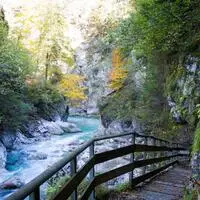 Die Slizza-Schlucht wird auch „Karibik des Kanaltals“ genannt. Derzeit ist der Wanderweg aber gesperrt