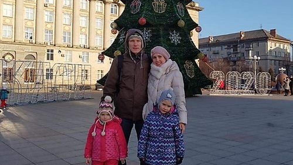 Die Familie bei ihrem letzten Besuch in der Ukraine vor zwei Jahren 