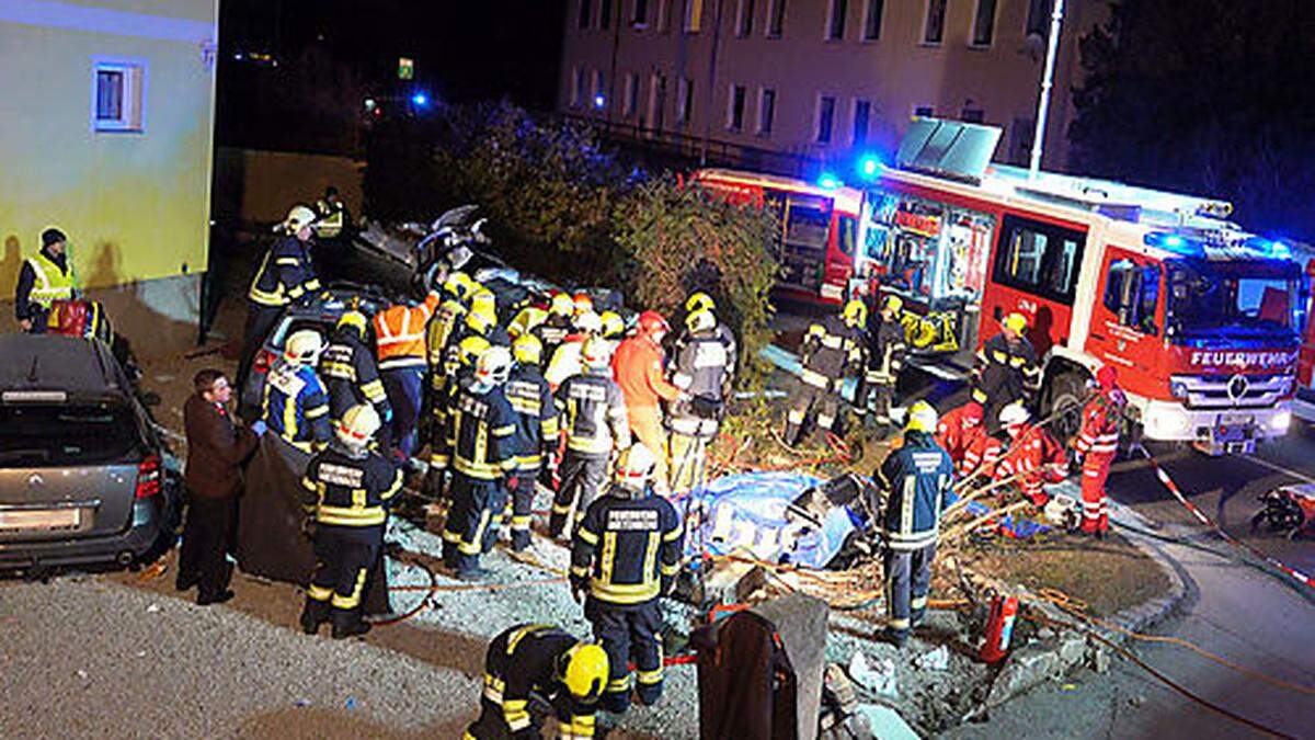 Ein 19-Jähriger starb bei dem Unfall im Bezirk Baden 