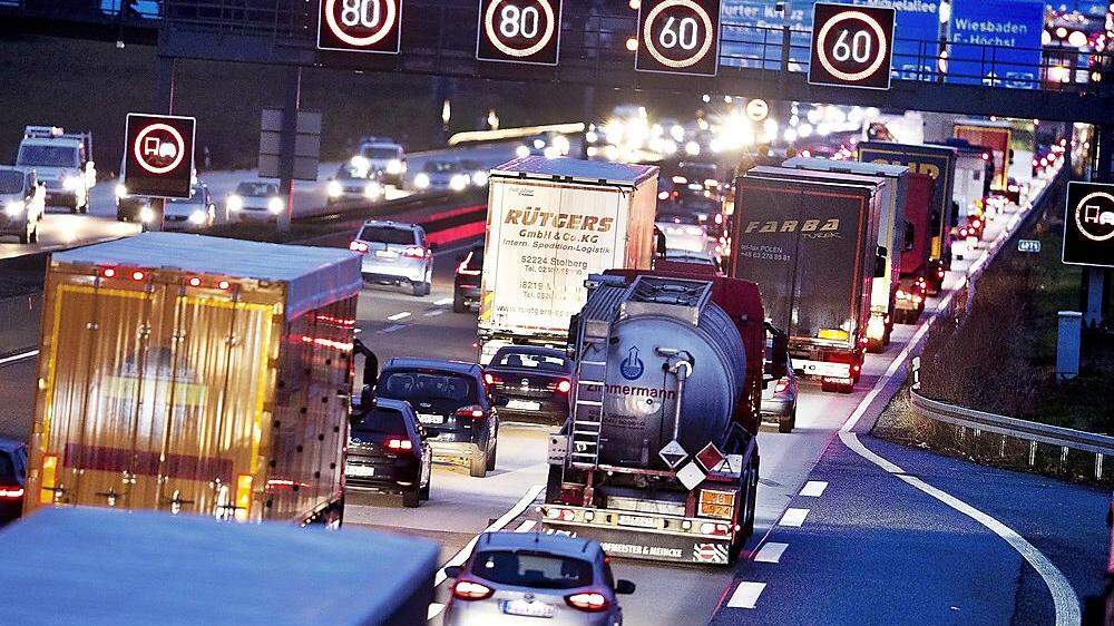 77 Prozent des europäischen Güterverkehrs laufen nach wie vor über die Straße