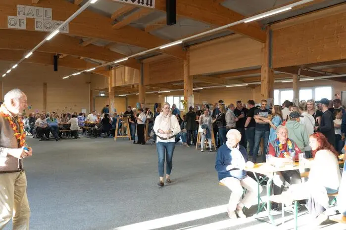 Einlass war ab 17:00 Uhr, das musikalische Programm startete gegen 18:00 Uhr.