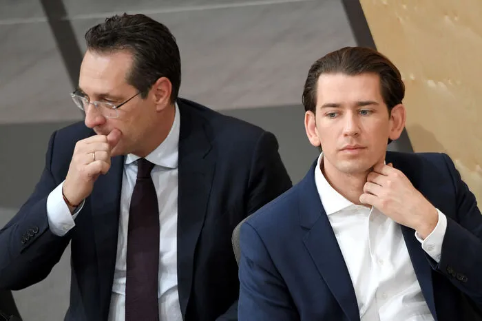 Bundeskanzler Sebastian Kurz kündigte die Koalition mit der SPÖ auf und holte die FPÖ in die Regierung.