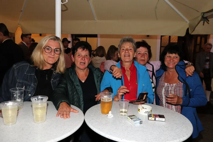 Die Geburtstagsrunde aus St. Stefan ob Stainz aus Weststeiermark die nachträglich gemeinsam den Geburtstag von Hermine Ganster feierten