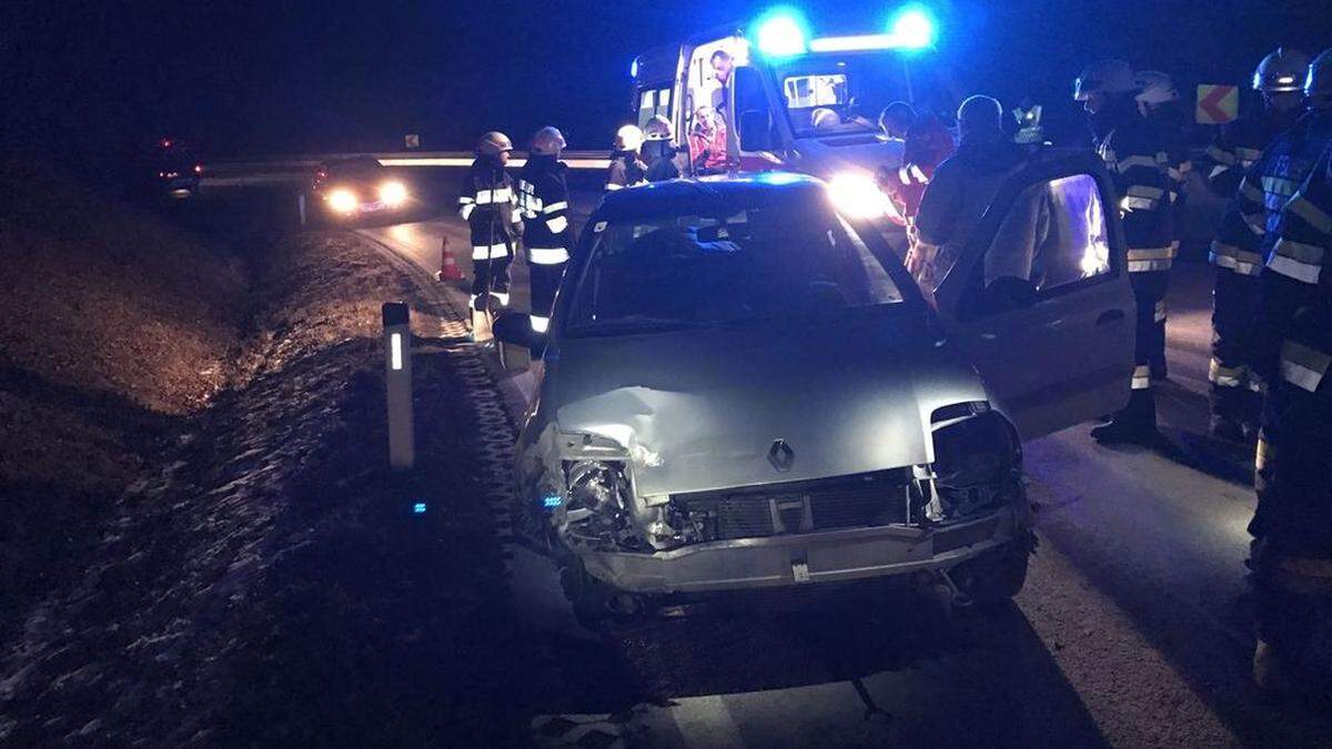 Wieder ein Unfall auf der B72 in Mitterdorf/Raab