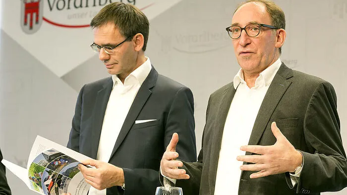 Landeshauptmann Markus Wallner (rechts) mit seinem neuen, alten Partner Johannes Rauch