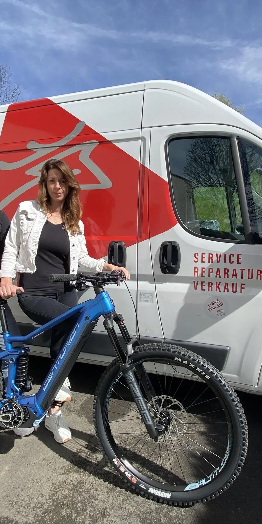 Auf vier Rder: Diese Fahrradwerkstatt hirscht direkt zur Kundschaft