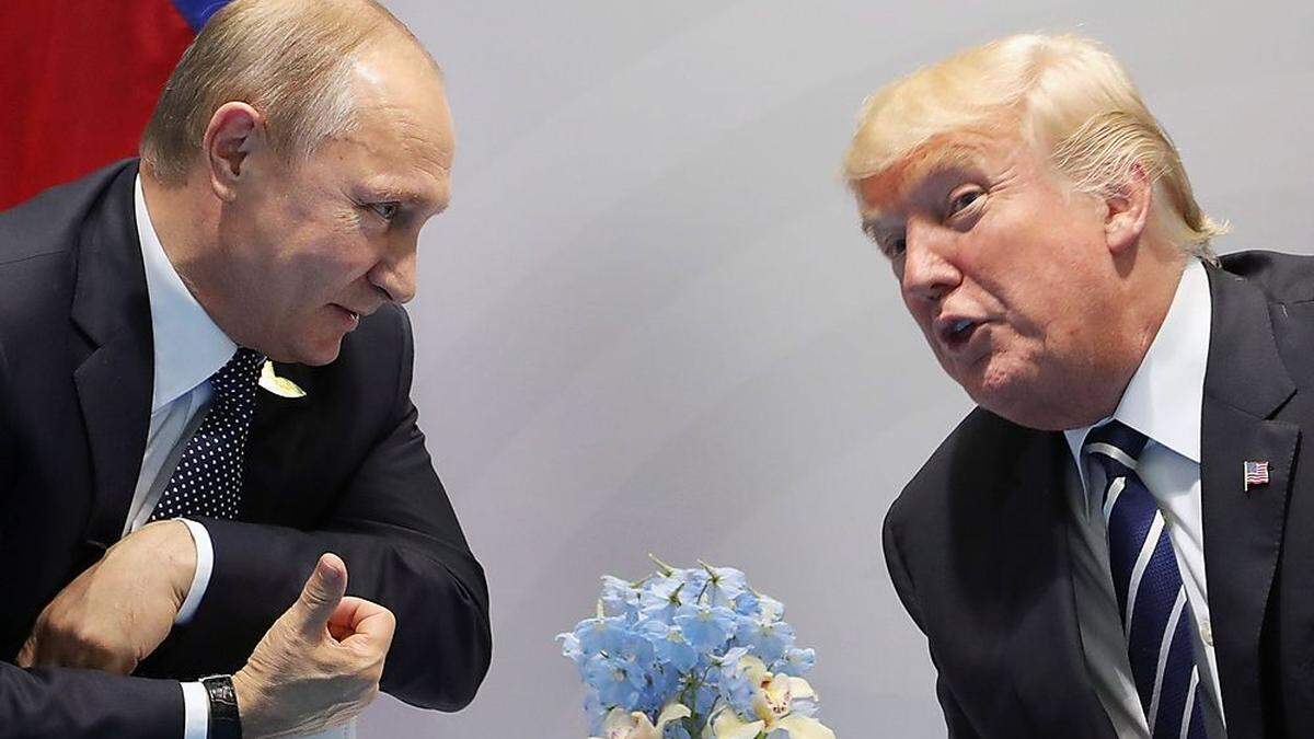 Kremlchef Putin und US-Präsident Trump (hier bei einem Treffen am Rande des G20-Treffens) 