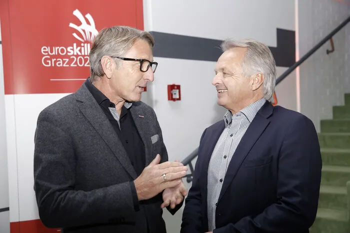 Mit dabei waren unrer anderem WK-Präsidident Josef Herk und ÖSV-Sportdirektor Hans Pum.