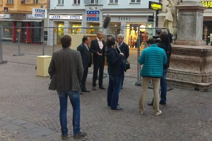 Nicht nur am Hauptplatz (am Bild) wurde gedreht, sondern auch in Völkendorf, Lind und im Hotel Post.