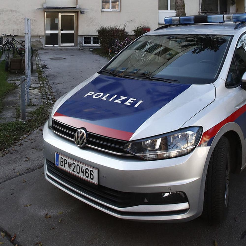 Wien | 75-Jähriger bei Sex-Besuch von zwei Frauen ausgeraubt
